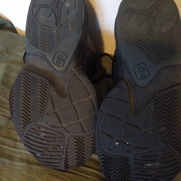 Jordan Air - Picture 3 of 4